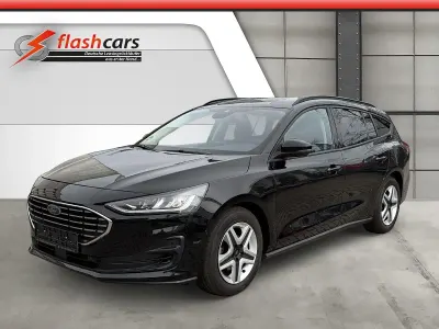 Używany Ford Focus Cool & Connect 120 KM (88 kW) 2022 Czarny Kombi