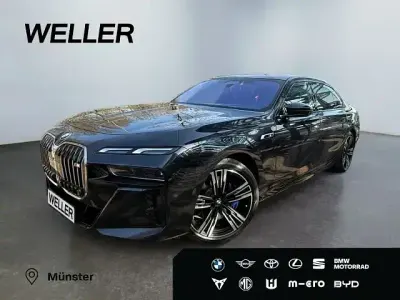 Brugt BMW M760e Executive 571 HK (419 kW) 2023 Sort Sedan