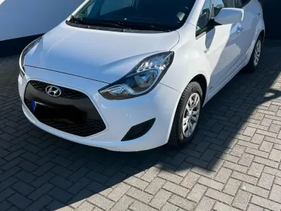 Usata Hyundai ix20 90 CV (66 kW) 2017 Bianco Utilitaria