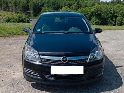 Opel Astra GTC