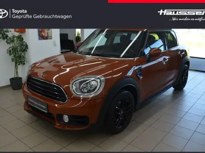 Gebraucht Mini One Countryman Pepper 102 PS (75 kW) 2019 Braun SUV