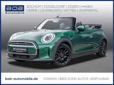 Occasion Mini Cooper Cabriolet Classic 136 PK (100 kW) 2021 Groen Cabriolet