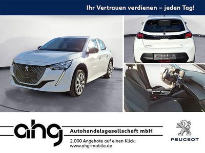 Weiß Gebraucht 2022 Peugeot e-208 Active Kleinwagen | 15.460 € (Fairer Preis)