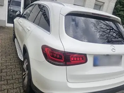 Gebraucht Mercedes GLC220 194 PS (142 kW) 2019 Weiß SUV