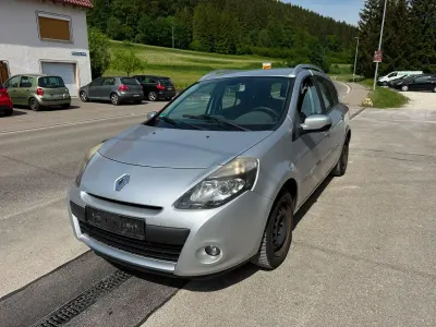 Gebraucht Renault Clio GrandTour 101 PS (74 kW) 2010 Silber Kombi