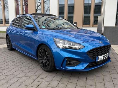 Gebraucht Ford Focus ST-Line 120 PS (88 kW) 2018 Blau Limousine