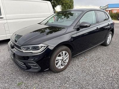 Gebraucht VW Polo Style 110 PS (80 kW) 2022 Deep black perleffekt Limousine