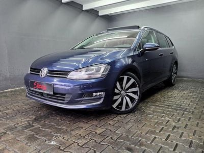 Blau Gebraucht 2013 VW Golf VII Highline Kombi | 13.990 € (Teuer)
