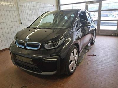 Gebraucht BMW i3 Comfort Edition 125 kW (170 PS) 2022 Fluid black mit akzent bmw i blau (schwarz) Kleinwagen