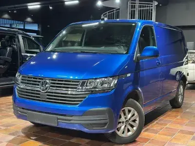 Usata VW T6.1 150 CV (110 kW) 2021 Blu Furgone