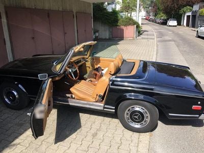 Second-hand Mercedes SL280 170 CP (125 kW) 1971 Negru Cabrio