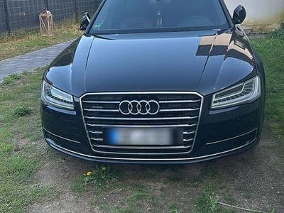 Audi A8L