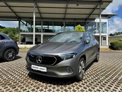 Mercedes EQA250+