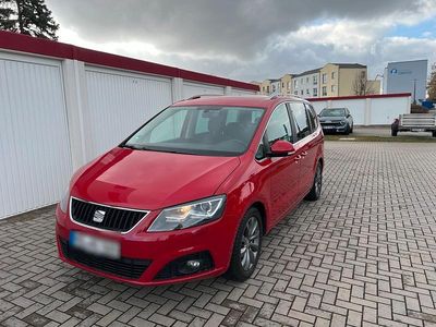 Usado Seat Alhambra I-Tech 177 HP (130 kW) 2014 Vermelho Monovolume