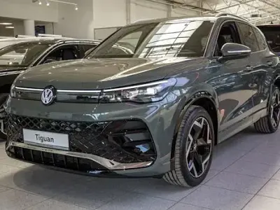 Nouă VW Tiguan R-line 150 CP (110 kW) 2026 Verde SUV