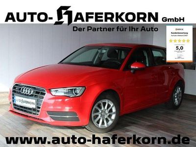 Gebraucht Audi A3 Attraction 150 PS (110 kW) 2014 Rot Limousine
