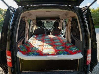 Gebraucht VW Caddy 105 PS (77 kW) 2011 Violet Van / Kleinbus