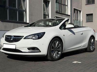 Gebraucht Opel Cascada Active 170 PS (125 kW) 2017 Weiß Cabrio