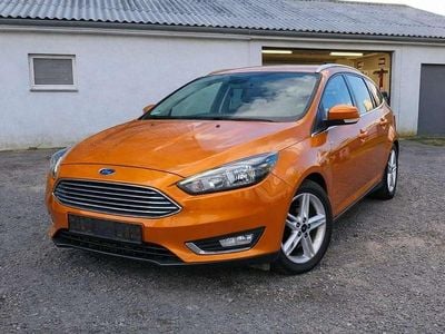 Second-hand Ford Focus Titanium 120 CP (88 kW) 2017 Auriu Break