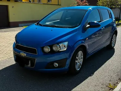 Używany Chevrolet Aveo 115 KM (84 kW) 2011 Niebieski Hatchback