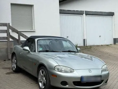 Gebraucht Mazda MX5 Edition 110 PS (80 kW) 2004 Silber Cabrio