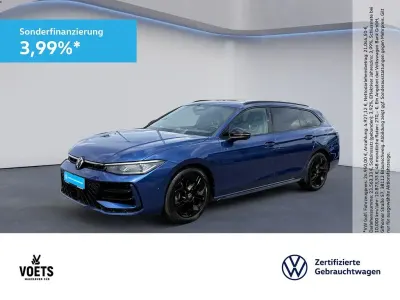 Gebraucht VW Passat Style 265 PS (194 kW) 2025 Blau Kombi