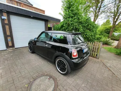 Brugt Mini ONE 75 HK (55 kW) 2011 Sort Hatchback