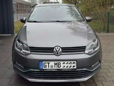 Gebraucht VW Polo Sound 90 PS (66 kW) 2017 Grau Limousine