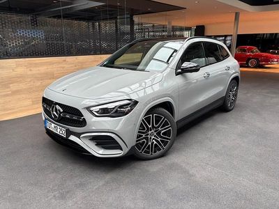 Gebraucht Mercedes GLA220 190 PS (139 kW) 2026 Manufaktur lack manufaktur alpingrau uni SUV