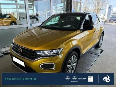 Usata VW T-Roc Style 150 CV (110 kW) 2020 Giallo SUV