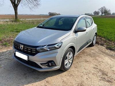 Gebraucht Dacia Sandero Comfort 101 PS (74 kW) 2022 Silber Limousine