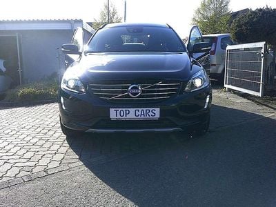 Usata Volvo XC60 Momentum 220 CV (161 kW) 2017 Blu SUV