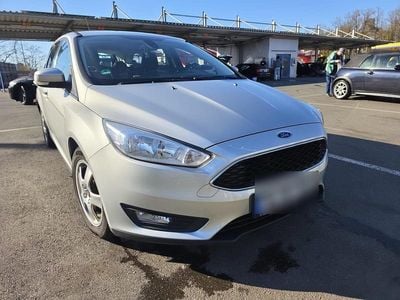 Second-hand Ford Focus 150 CP (110 kW) 2015 Argintiu Break