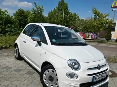 Gebraucht Fiat 500 Mirror 69 PS (50 kW) 2017 Weiß Kleinwagen
