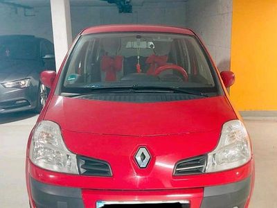 Usado Renault Modus 112 CV (82 kW) 2009 Rojo Monovolumen