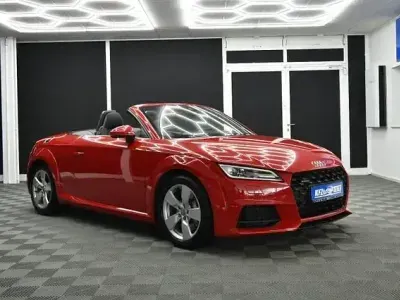 Gebraucht Audi TT Roadster Sport 245 PS (180 kW) 2019 Rot Cabrio