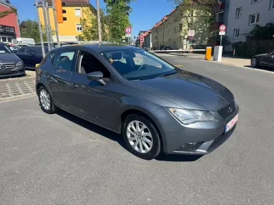 Gebraucht Seat Leon Style 105 PS (77 kW) 2013 Grau Limousine
