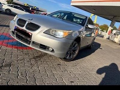Silber Gebraucht 2005 BMW 525 Limousine | 6.999 €