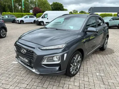 Gebraucht Hyundai Kona Premium 141 PS (103 kW) 2019 Dark knight SUV