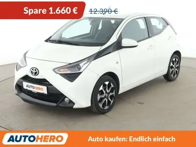 Używany Toyota Aygo X-play 72 KM (52 kW) 2020 Biały Hatchback