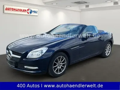 Gebraucht Mercedes SLK200 AMG Edition 1 184 PS (135 kW) 2011 Blau Cabrio