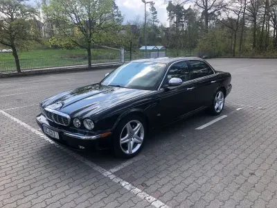 Gebraucht Jaguar XJ8 Executive 298 PS (219 kW) 2005 Schwarz Limousine