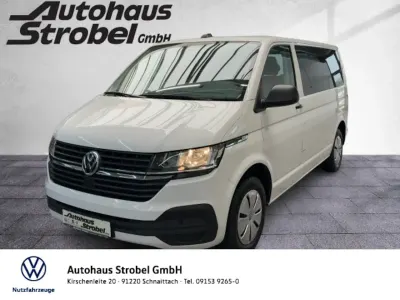 Gebraucht VW Multivan Family 150 PS (110 kW) 2021 Candyweiß Van / Kleinbus