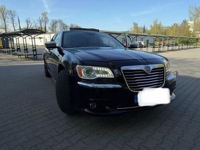 Second-hand Lancia Thema 240 CP (176 kW) 2012 Negru Berlinǎ