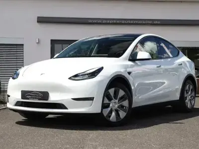 Gebraucht Tesla Model Y 378 kW (514 PS) 2022 Pearl white SUV