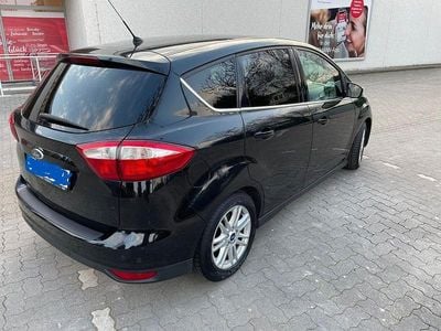 Second-hand Ford C-MAX Titanium 140 CP (102 kW) 2014 Negru Monovolum