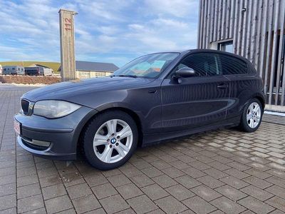 Grau Gebraucht 2007 BMW 118 Advantage Kleinwagen | 2.290 €