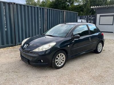 Gebraucht Peugeot 206 Basis 68 PS (50 kW) 2009 Schwarz Kleinwagen