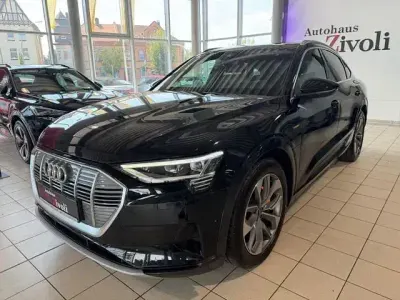 Gebraucht Audi e-tron S-Line 300 kW (408 PS) 2022 Schwarz SUV