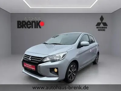 Usata Mitsubishi Space Star Select+ 71 CV (52 kW) 2023 Argento Utilitaria